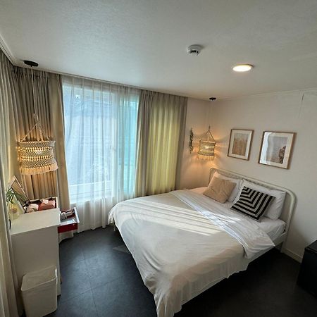 Neat House Hotel Seoul Ngoại thất bức ảnh