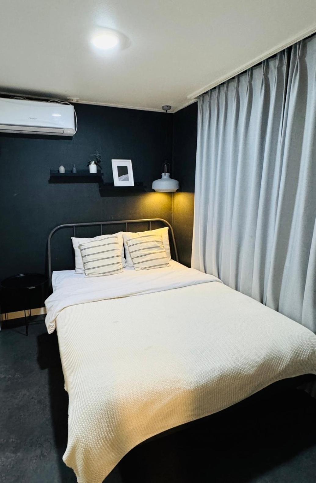 Neat House Hotel Seoul Ngoại thất bức ảnh